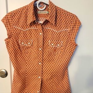 Roper short sleeve top size small